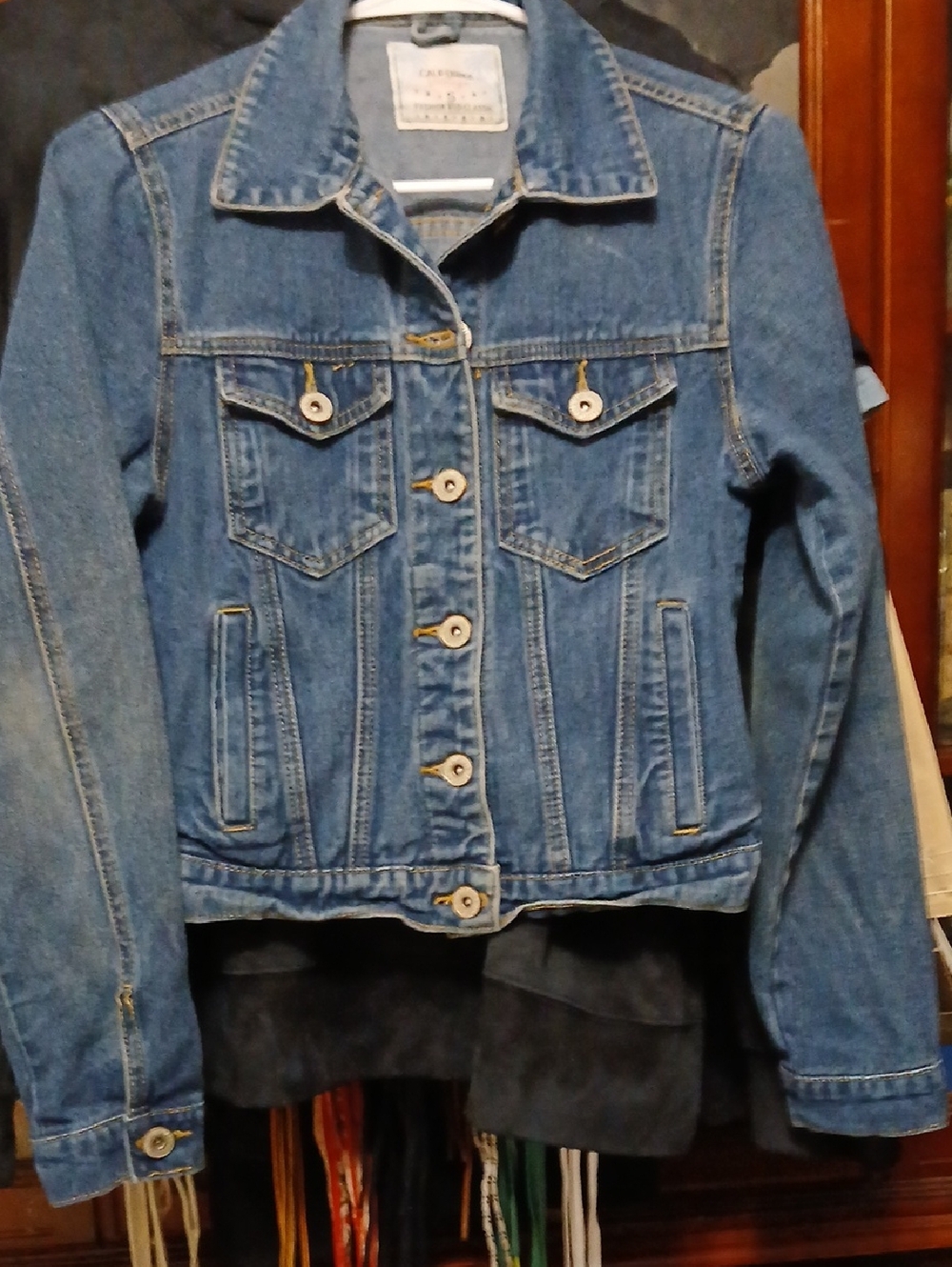 California Vintage,women's Sz.S. Trucker/blue denim Jacket‎